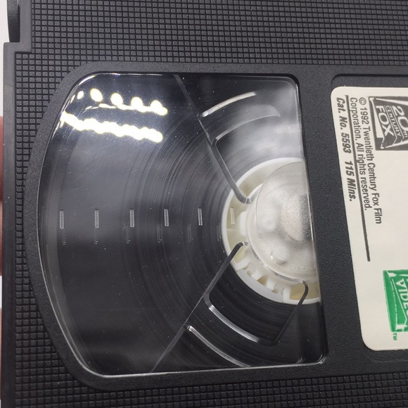 Alien 3 VHS Video Sigourney Weaver Science Fiction - Picture 8 of 9